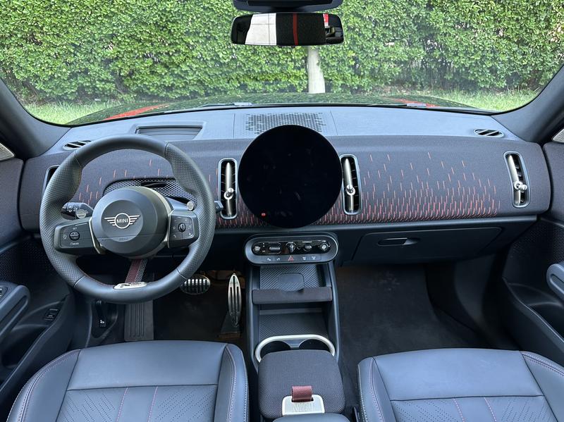 Mini Countryman JCW, 2024 — фото 7 из 12