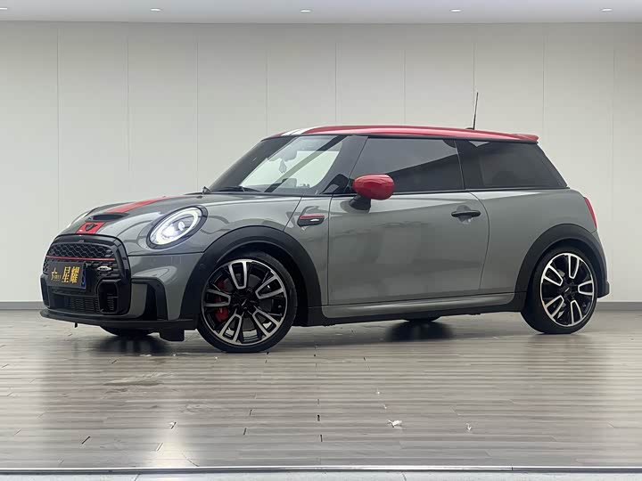 Mini Mini JCW, 2021 — купить в Курске под ключ