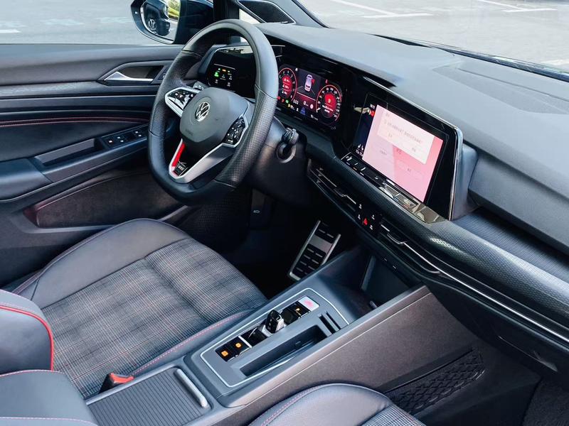 Volkswagen Golf GTI, 2022 — фото 7 из 11