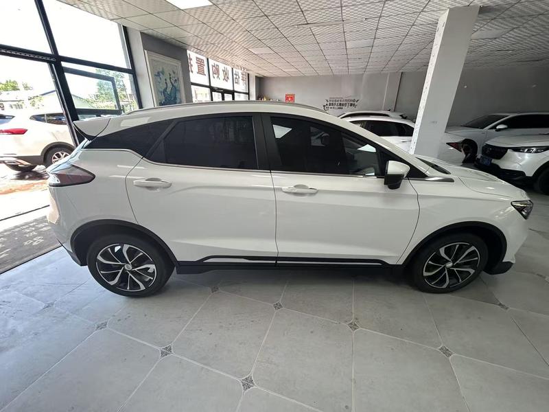 Geely Emgrand GS, 2022 — фото 8 из 12