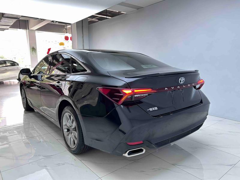 Toyota Avalon, 2021 — фото 5 из 12