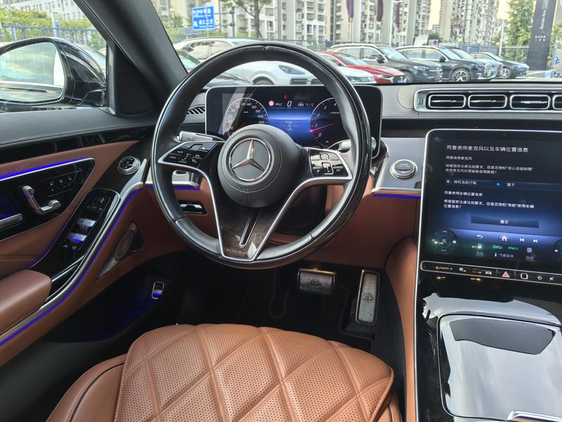 Mercedes-Benz Maybach S-Class, 2025 — фото 10 из 12