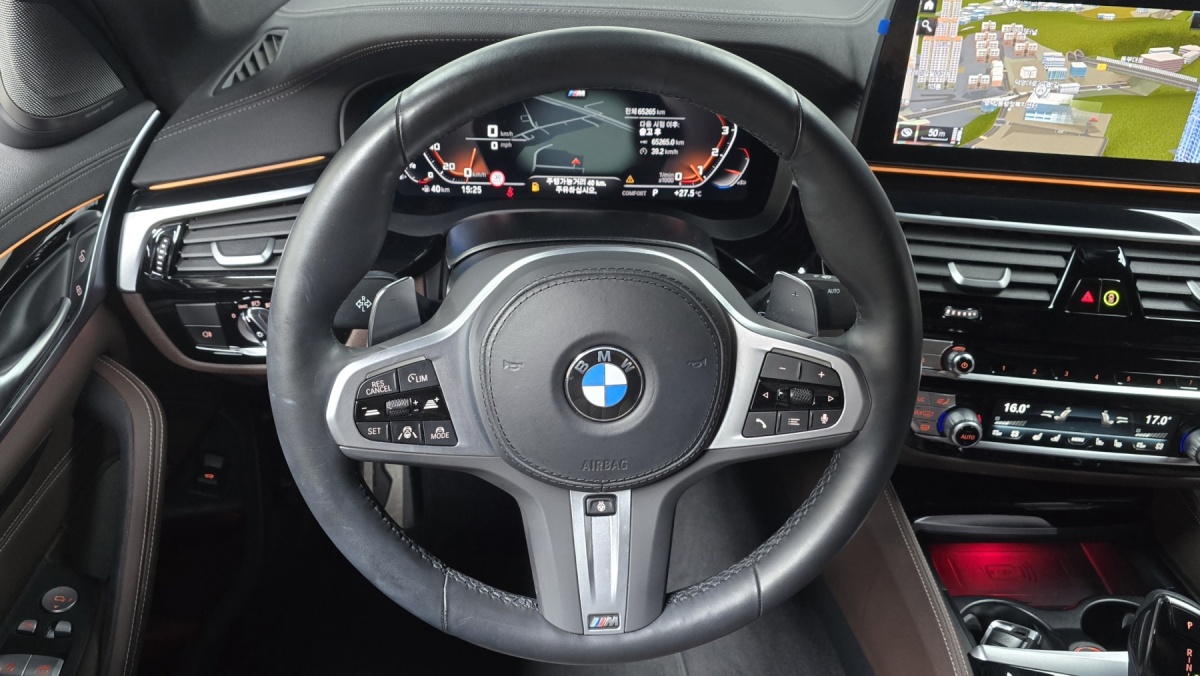 BMW 5 Series, 2023 — фото 12 из 12