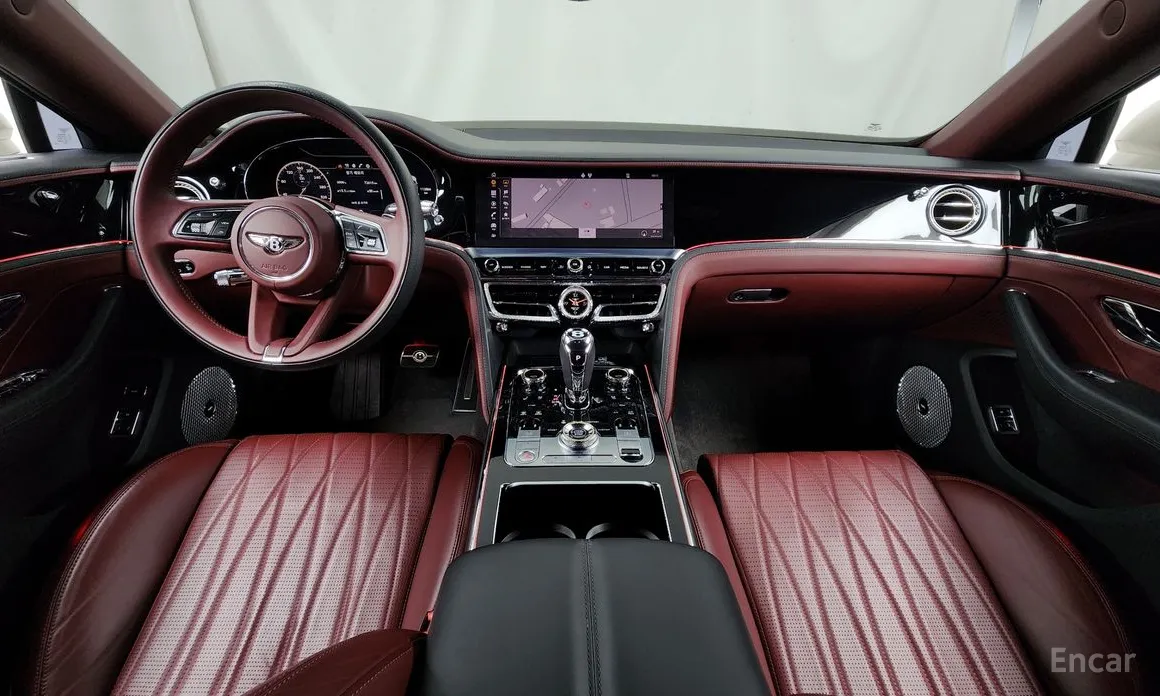 Bentley Flying Spur, 2022 — фото 7 из 12