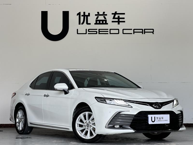 Toyota Camry, 2023 — фото 3 из 10