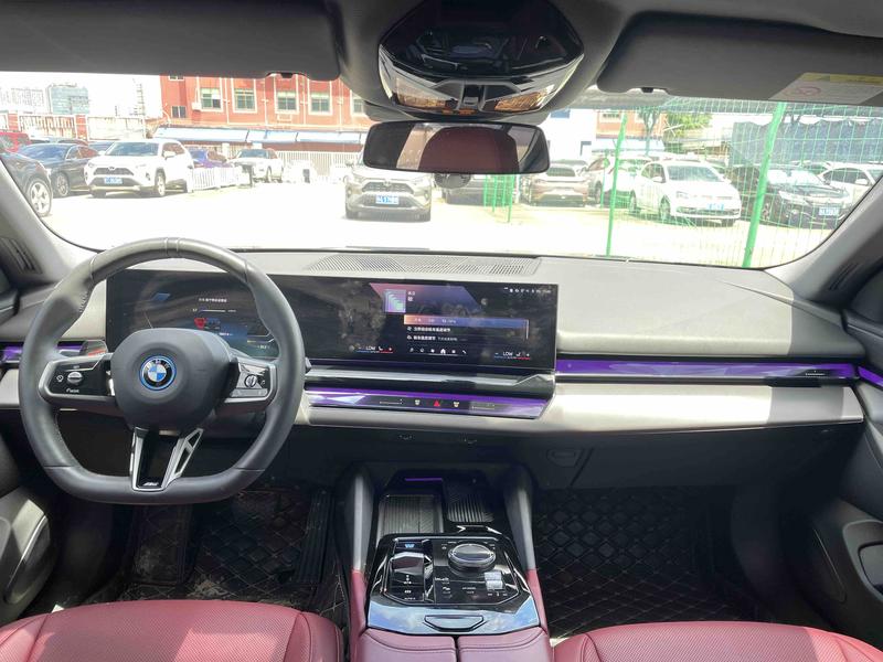 BMW i5, 2024 — фото 7 из 12