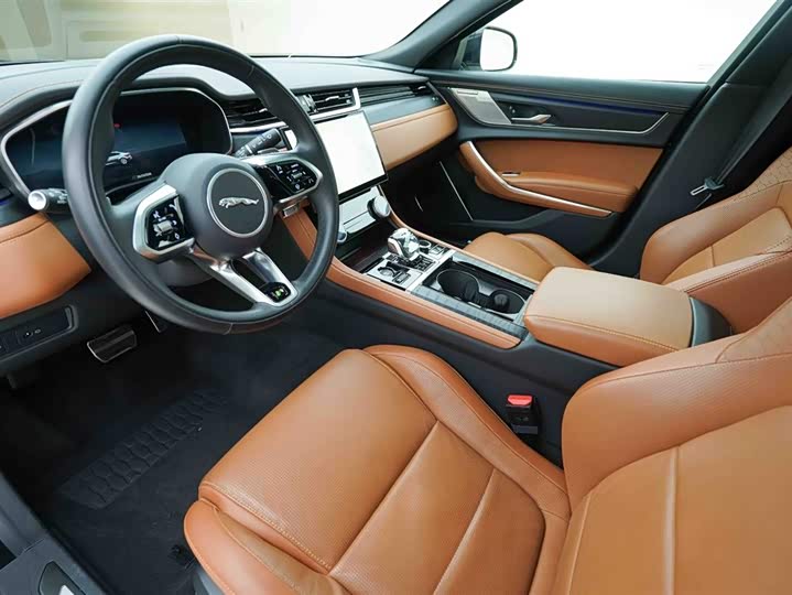 Jaguar XF L, 2023 — фото 9 из 9