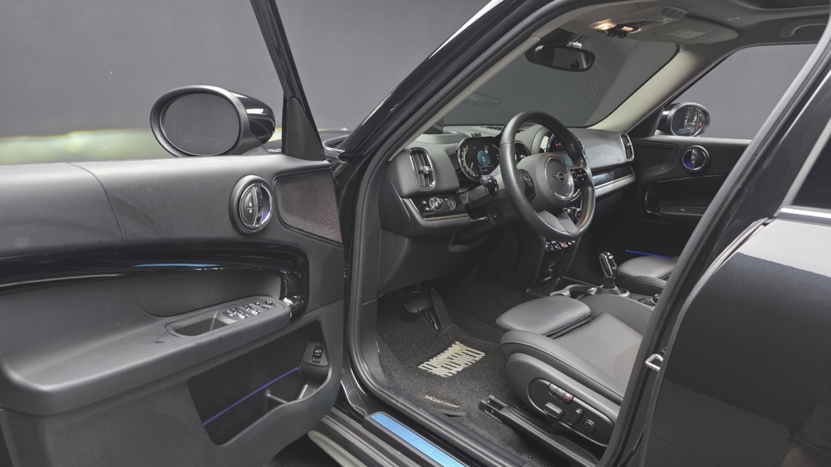 Mini Countryman, 2023 — фото 9 из 12