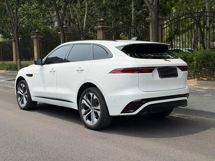 Jaguar F-Pace, 2023 — фото 5 из 9