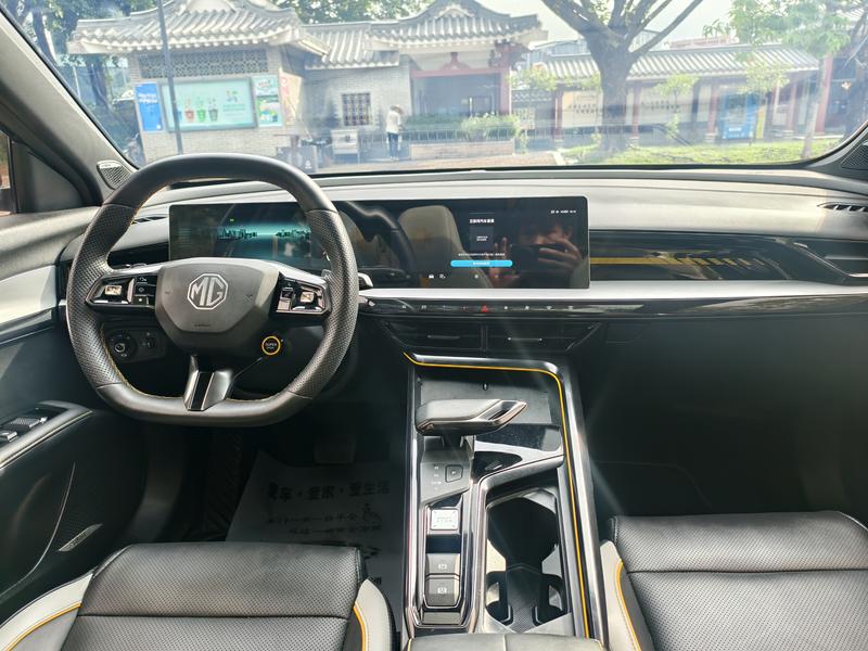 MG Motor 5 Scorpio, 2022 — фото 8 из 11