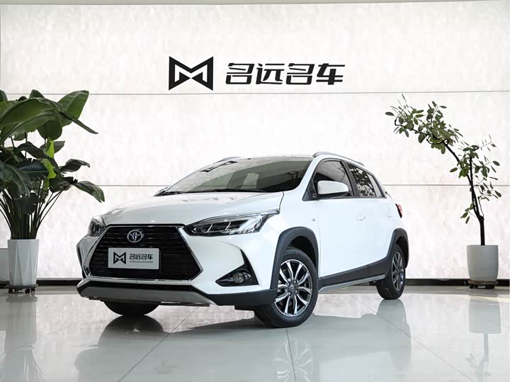 Toyota Yaris L Hatchback, 2022 — купить в Казани под ключ