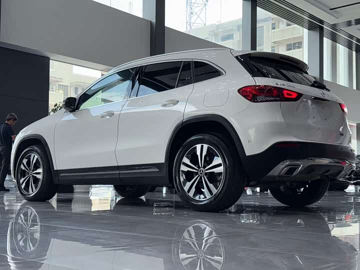 Mercedes-Benz GLA-Class, 2022 — фото 3 из 9