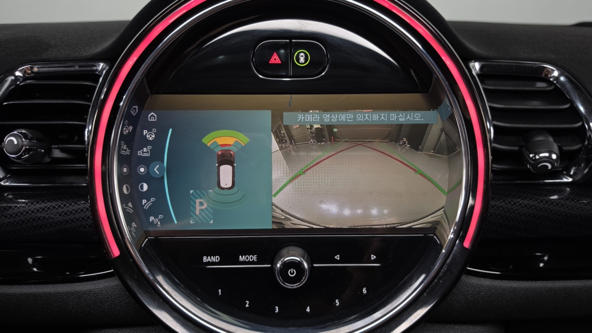 Mini Clubman, 2022 — фото 12 из 12