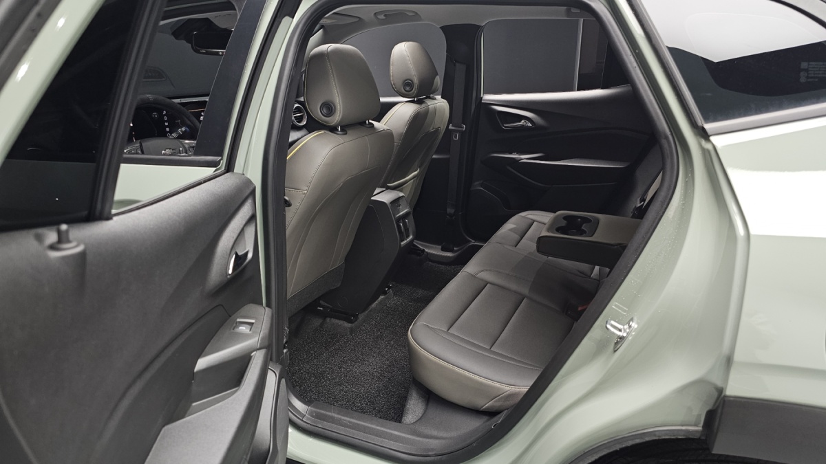 Chevrolet Trax, 2025 — фото 12 из 12