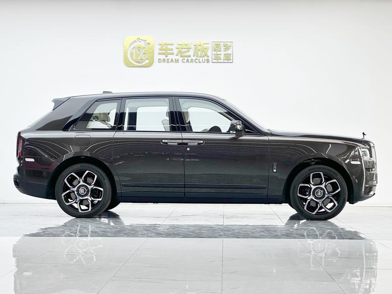 Rolls-Royce Cullinan, 2023 — фото 7 из 12