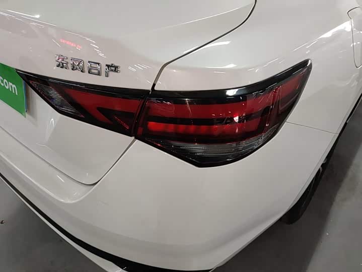 Nissan Sylphy, 2023 — фото 8 из 9