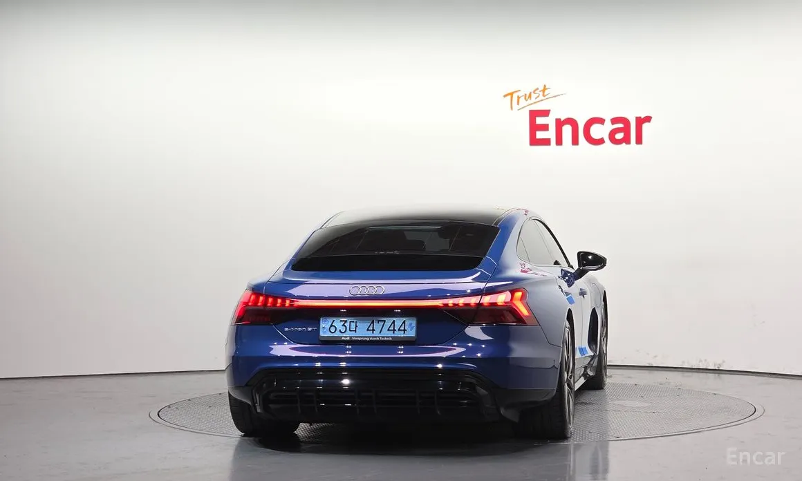 Audi e-tron GT, 2021 — фото 4 из 12