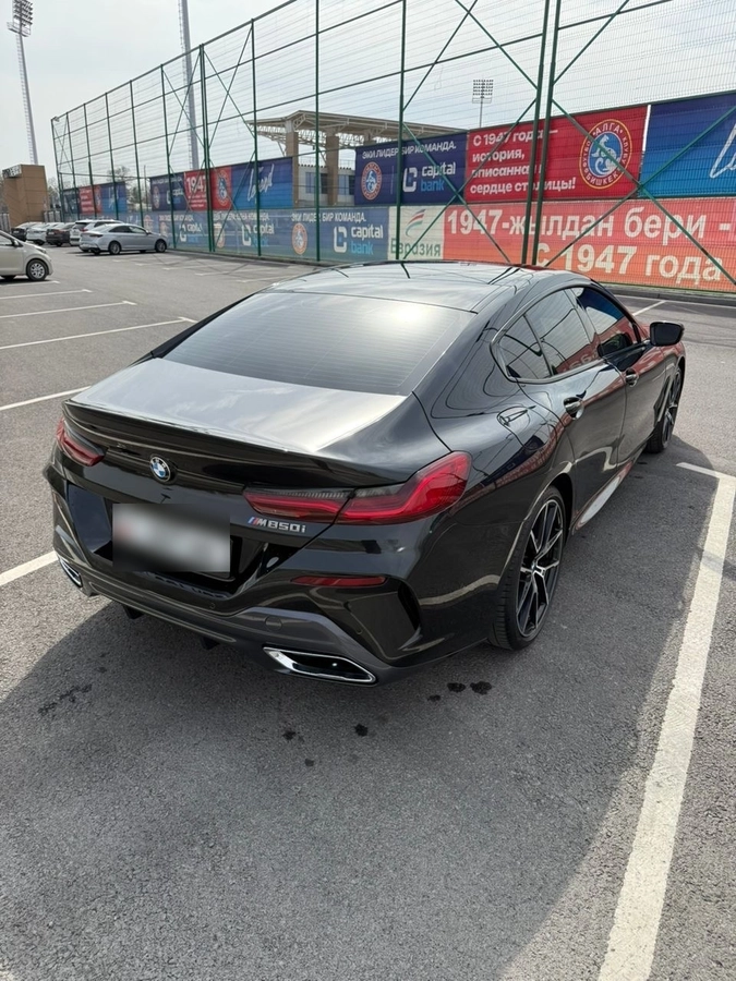 BMW M8, 2021 — фото 3 из 8
