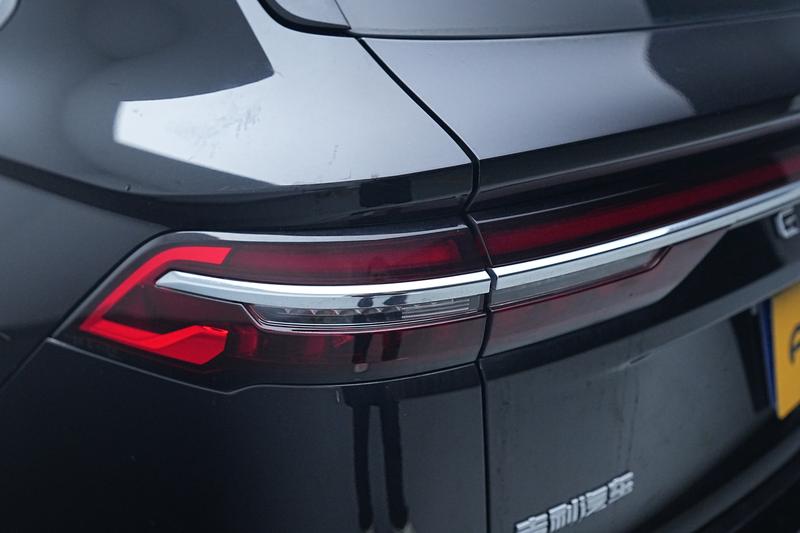 Geely Monjaro, 2024 — фото 10 из 12