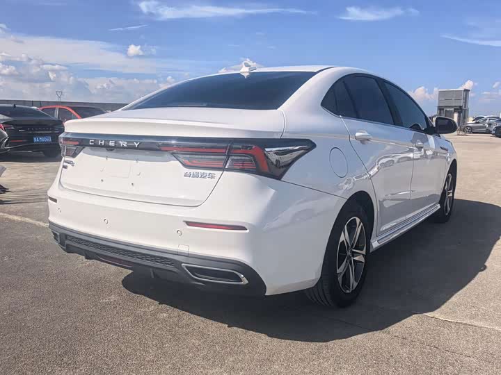 Chery Omoda S5 (Arrizo 5 Plus), 2021 — фото 6 из 9