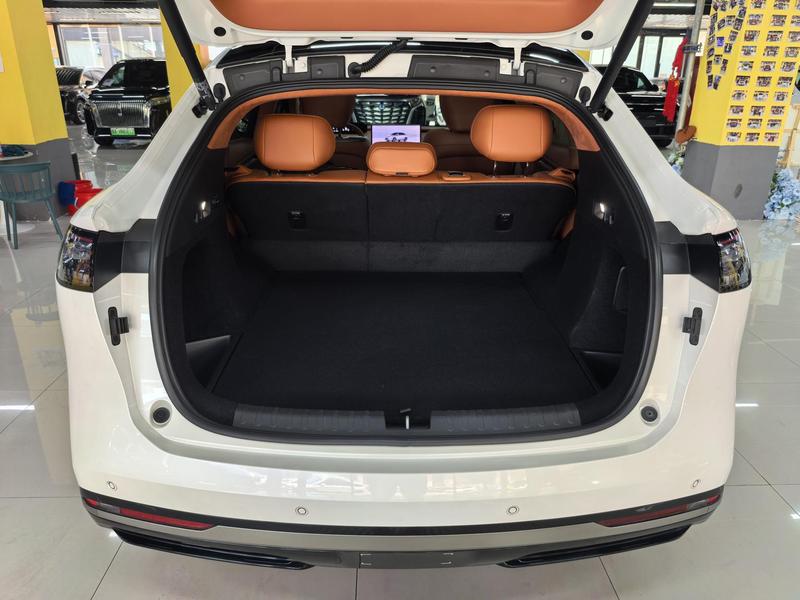 GAC Hyptec HT, 2025 — фото 11 из 12