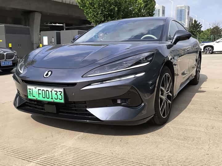 Denza Z9, 2025 — купить в Саратове под ключ