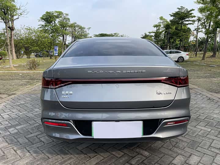 BYD Qin Plus, 2023 — фото 5 из 9