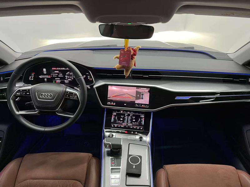 Audi A7L, 2024 — фото 9 из 12