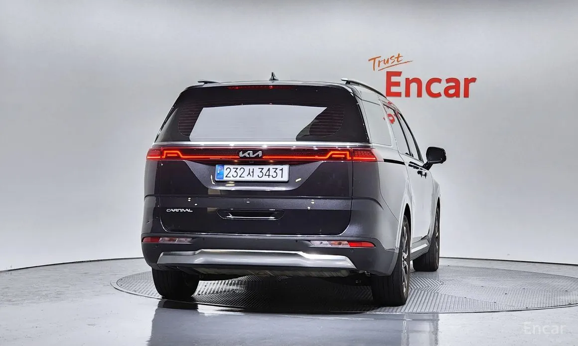 Kia Carnival, 2022 — фото 4 из 12
