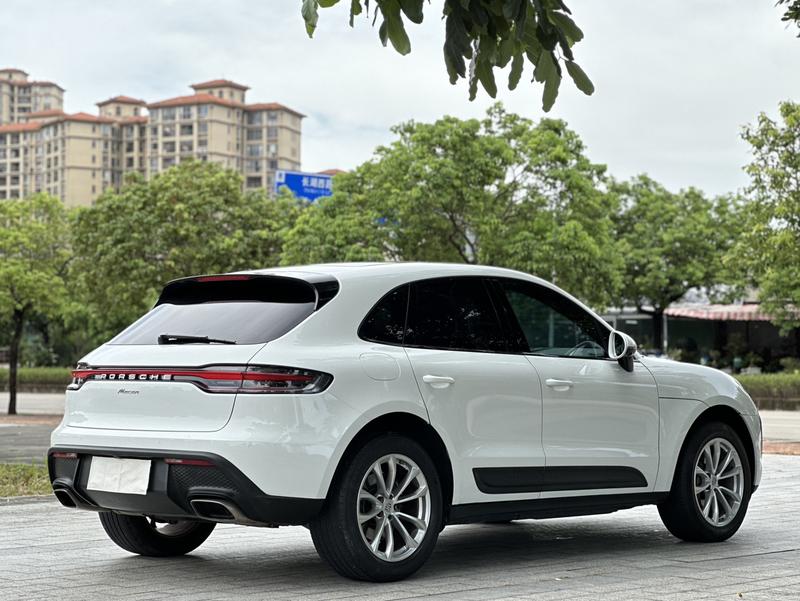 Porsche Macan, 2022 — фото 6 из 12
