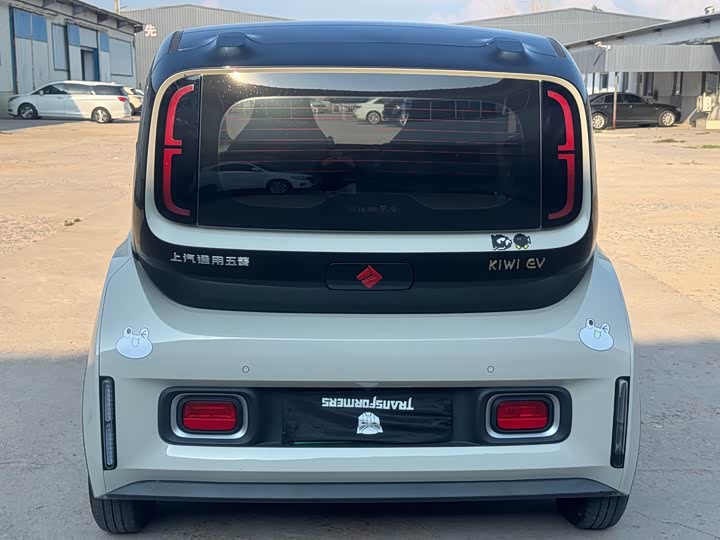 Baojun KiWi EV, 2022 — фото 7 из 7
