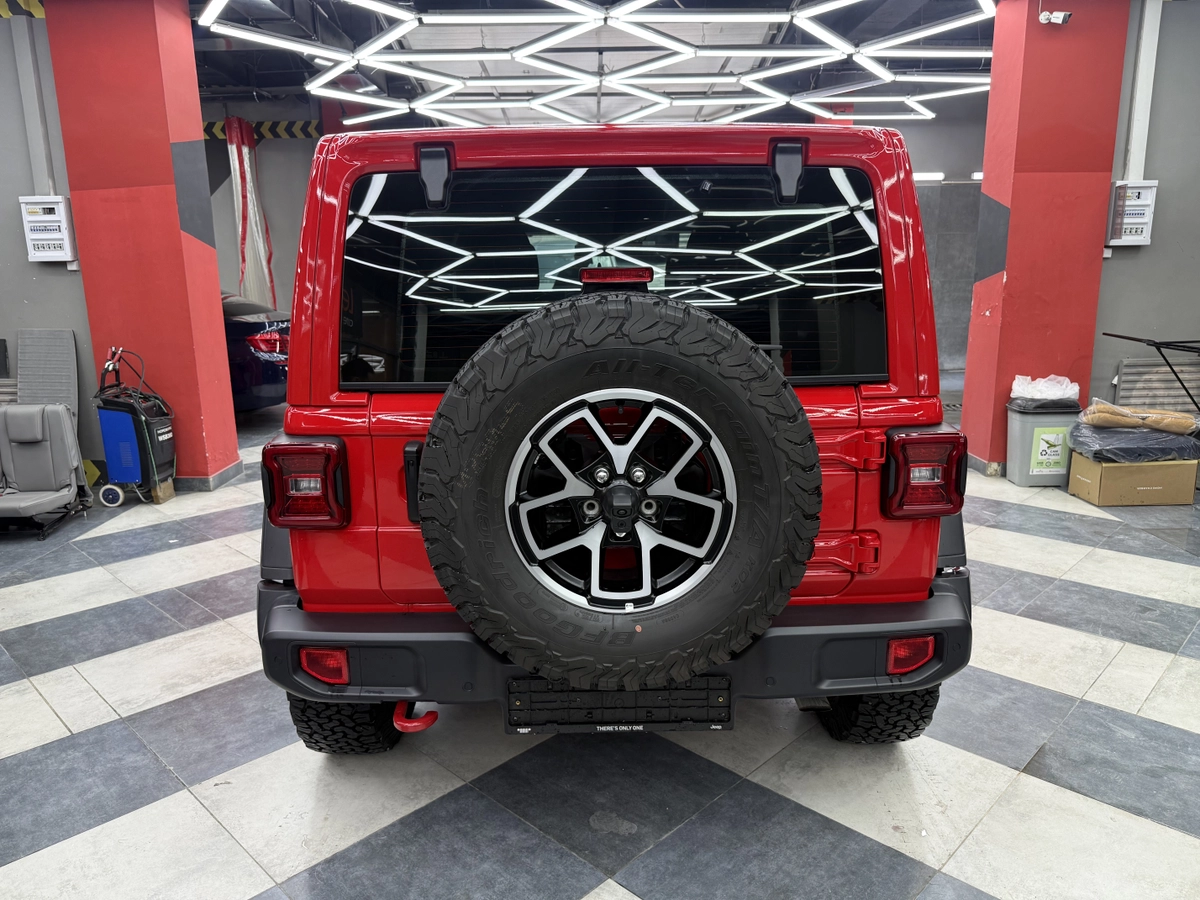 Jeep Wrangler, 2024 — фото 4 из 12