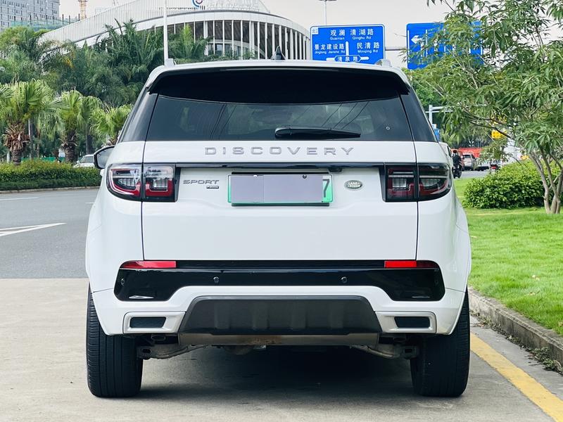 Land Rover Discovery Sport Hybrid, 2022 — фото 6 из 12