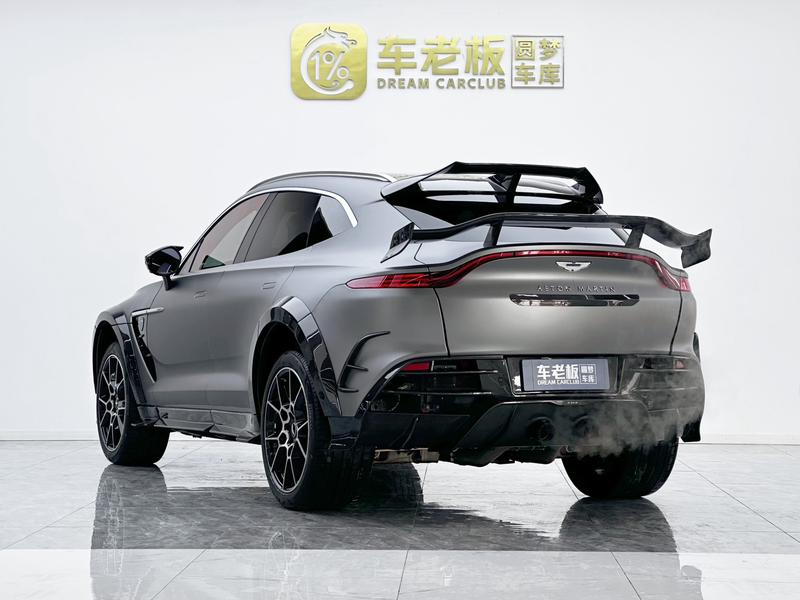 Aston Martin DBX, 2022 — фото 4 из 12
