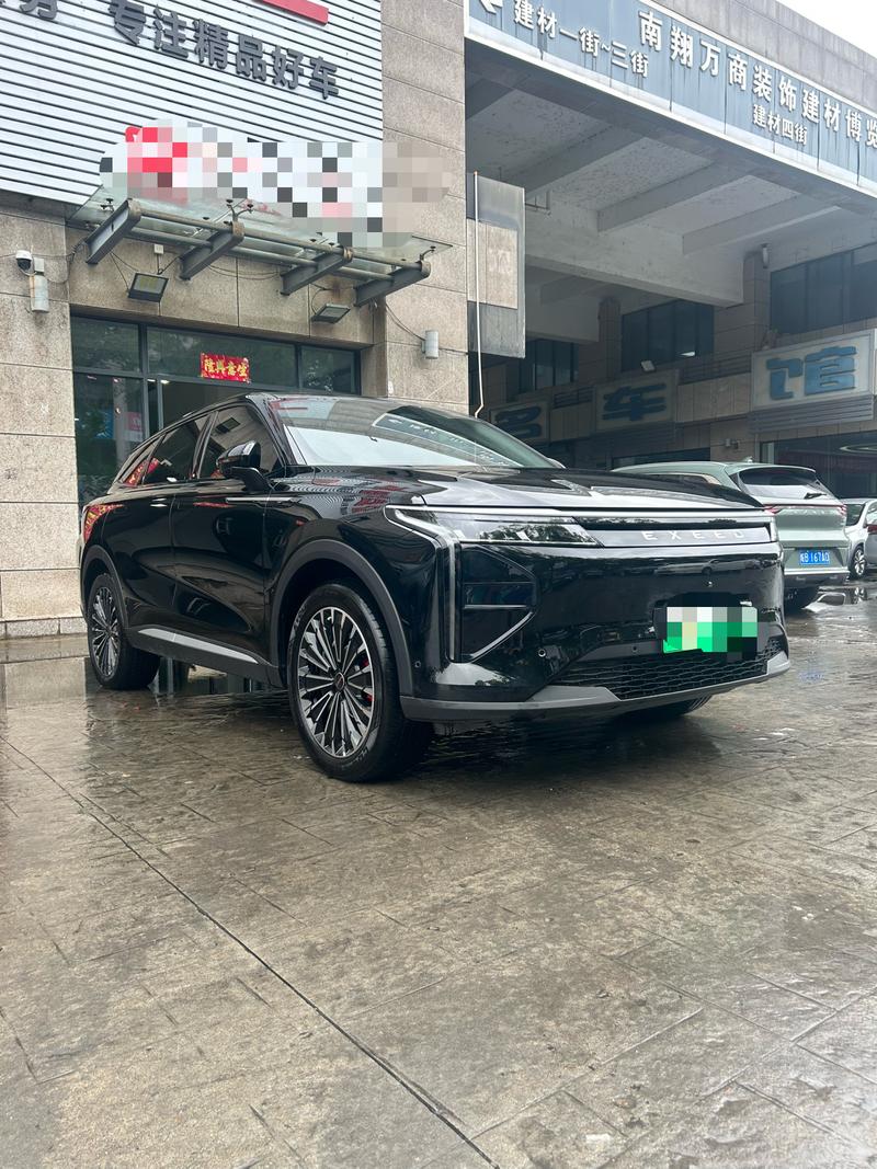 Exeed RX C-DM Hybrid, 2024 — фото 3 из 11