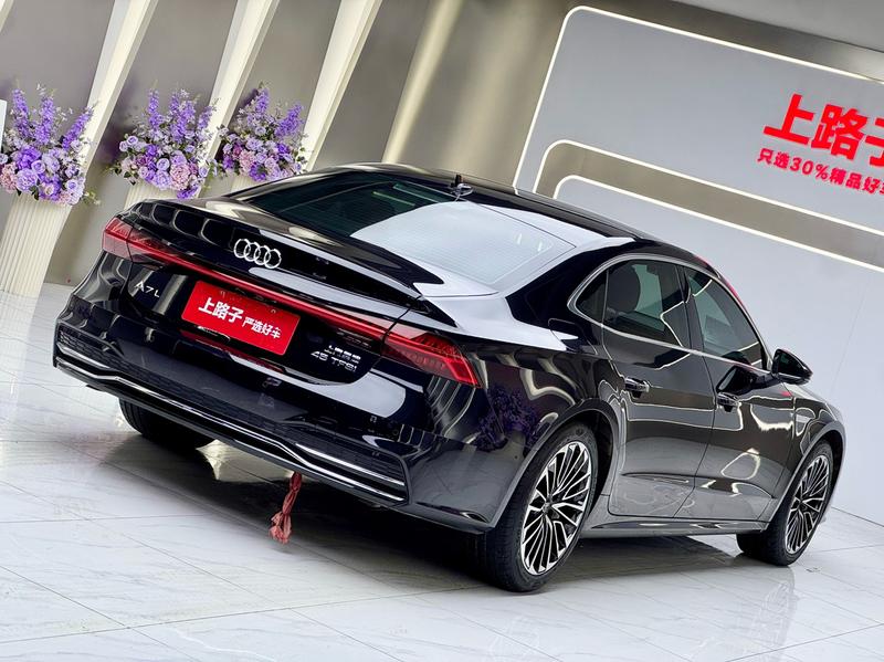 Audi A7L, 2024 — фото 6 из 12