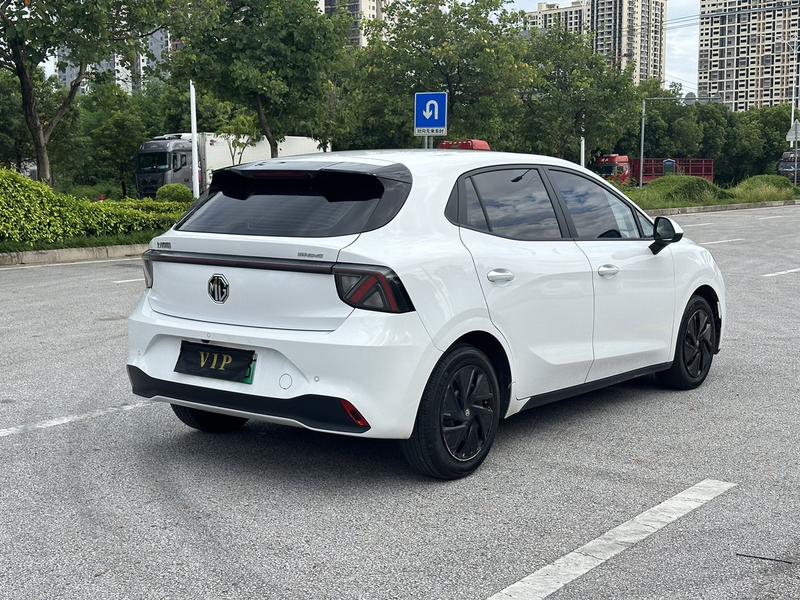 MG Motor 4 EV, 2025 — фото 6 из 10