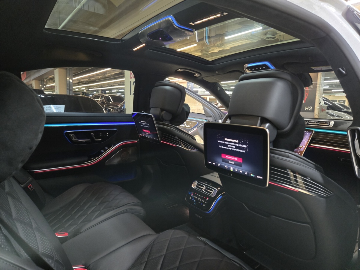 Mercedes-Benz S-Class, 2024 — фото 11 из 12