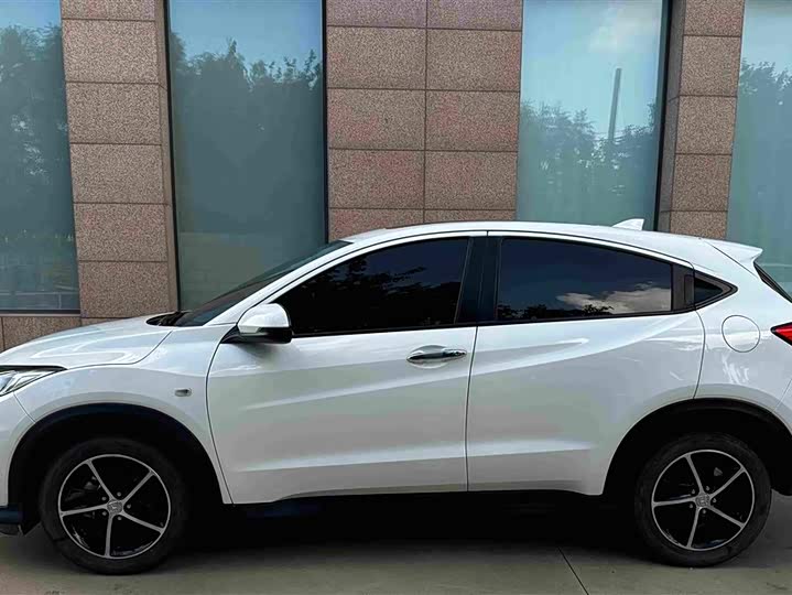 Honda Vezel, 2021 — фото 3 из 9