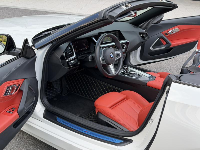BMW Z4, 2021 — фото 9 из 12