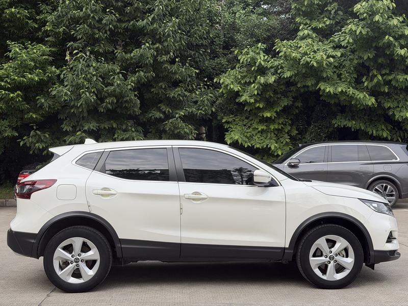 Nissan Qashqai, 2023 — фото 6 из 10
