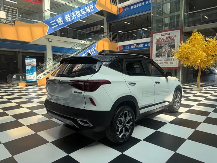 Kia KX3, 2021 — фото 6 из 9