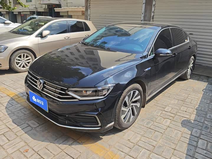 Volkswagen Magotan GTE Hybrid, 2023 — купить в Перми под ключ