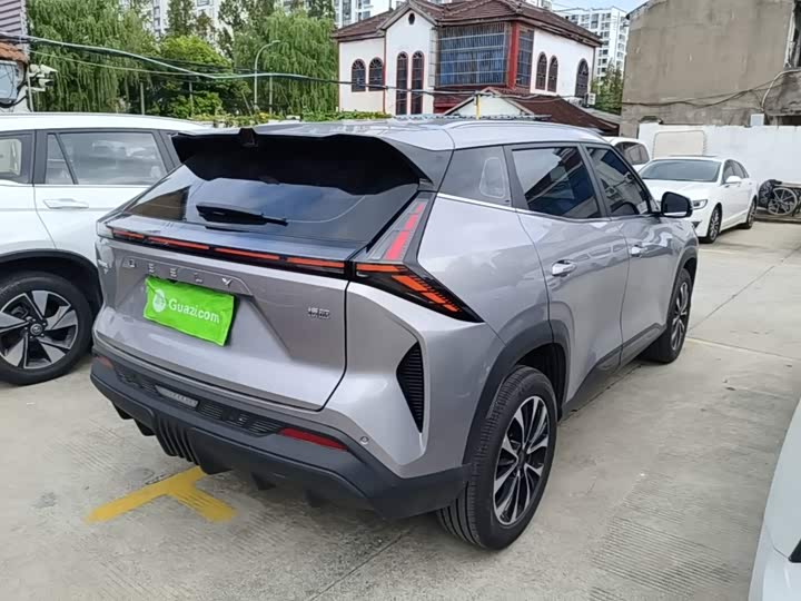 Geely Atlas, 2025 — фото 7 из 9