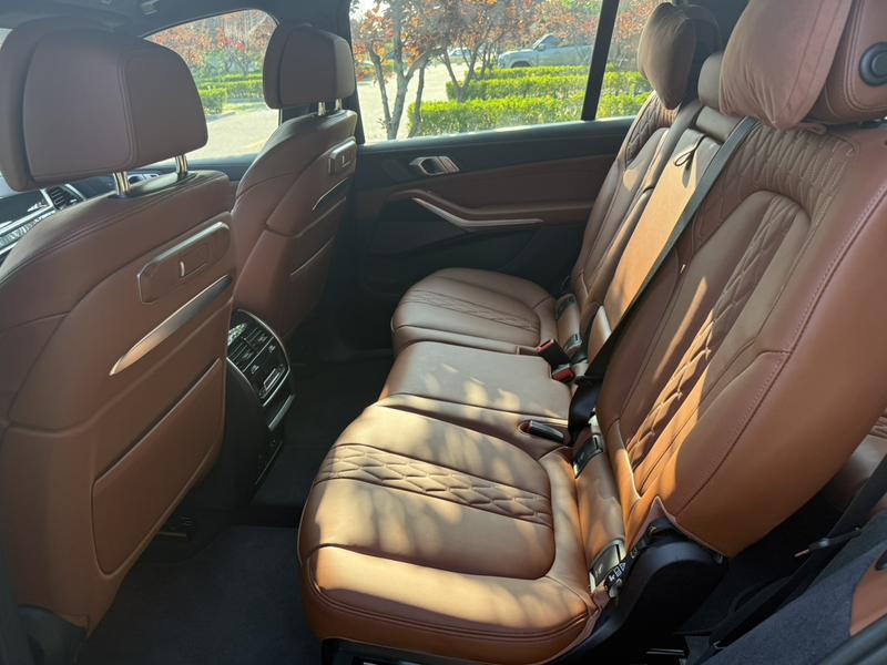 BMW X7, 2025 — фото 11 из 12
