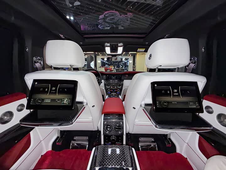 Rolls-Royce Cullinan, 2022 — фото 5 из 9