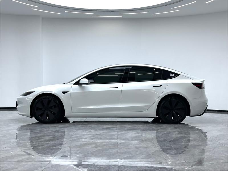 Tesla Model 3, 2025 — фото 4 из 12