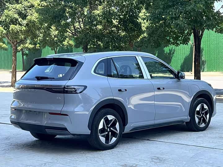 Geely Galaxy E5, 2025 — фото 7 из 9