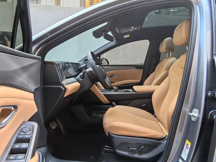 BYD Song L DM-i Hybrid, 2024 — фото 9 из 9