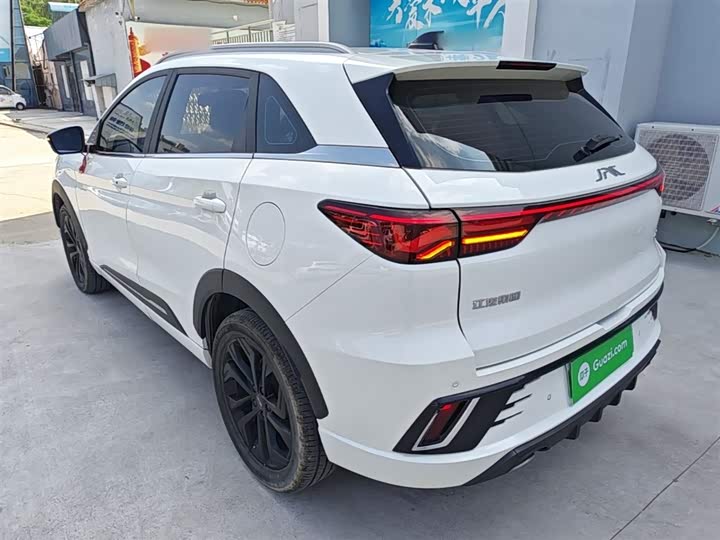 JAC QX Hybrid, 2023 — фото 5 из 9
